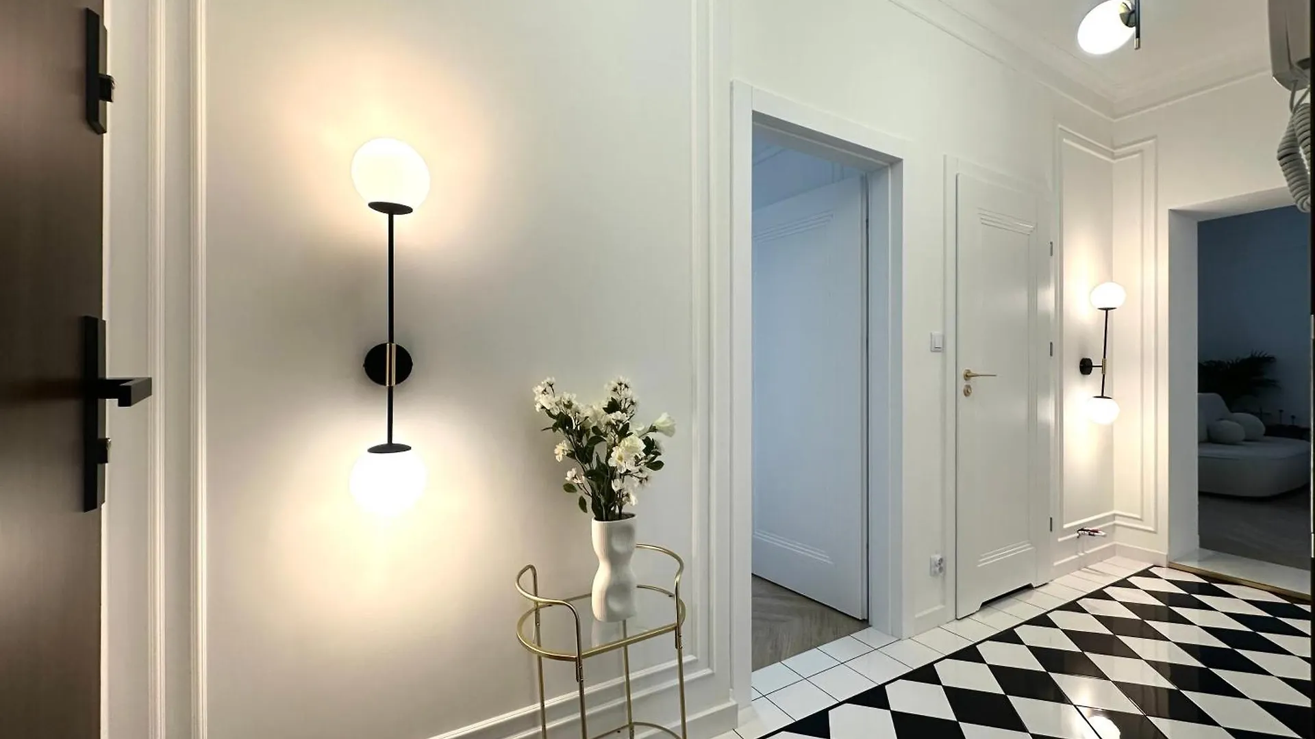 Swidnicka Apartment - 200M Main Square - Self Check-In 20H Вроцлав